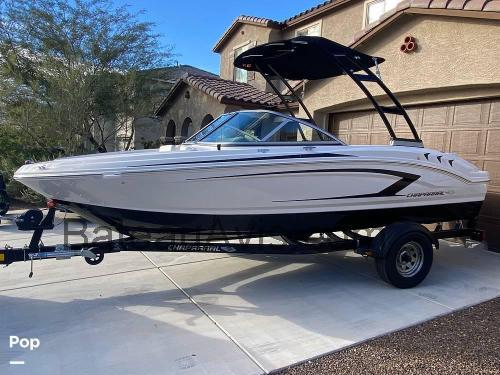 Chaparral 19 H2O Sport avis et fiche technique 